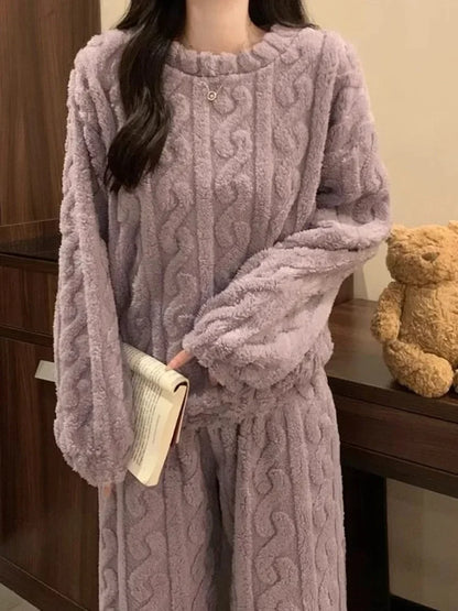 Lunara Winter™ Fleece O-Neck Women Pajama Set