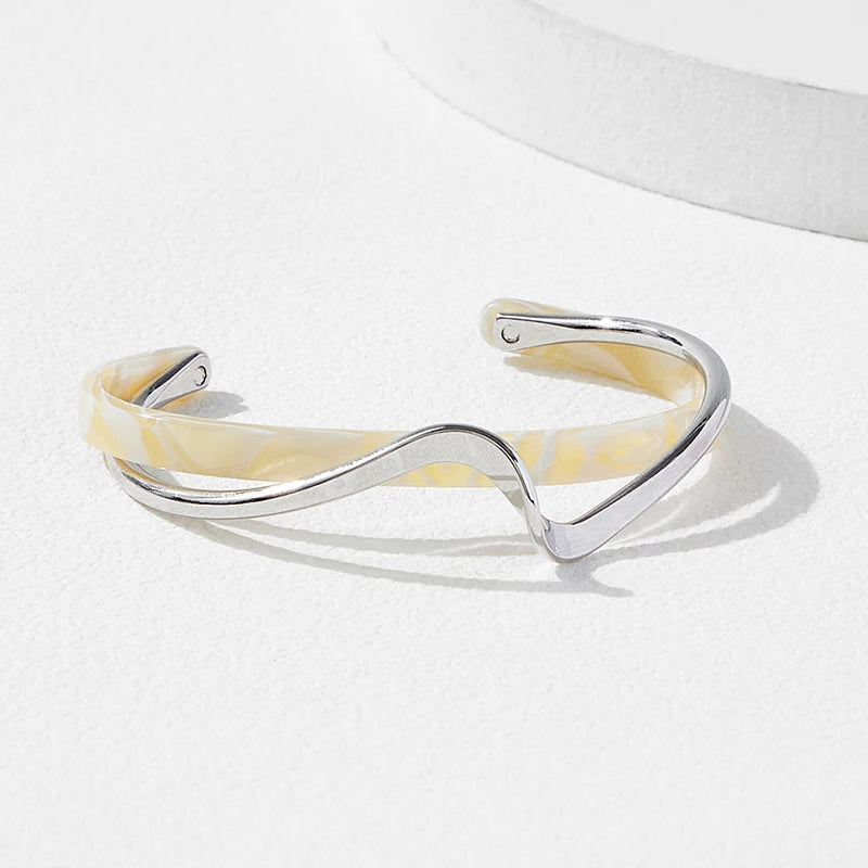 Elara Jewelry™ Veloura Sculpted Cuff Bracelet