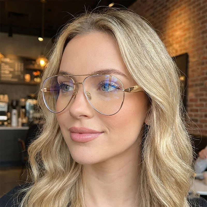 Lunettes pilotes surdimensionnées Velisse Sunglasses™