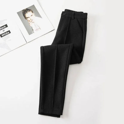 Lunara Winter™ elastische Samthose mit hoher Taille