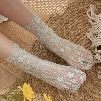 Lunara Winter™ Ladies Floral Lace Socks