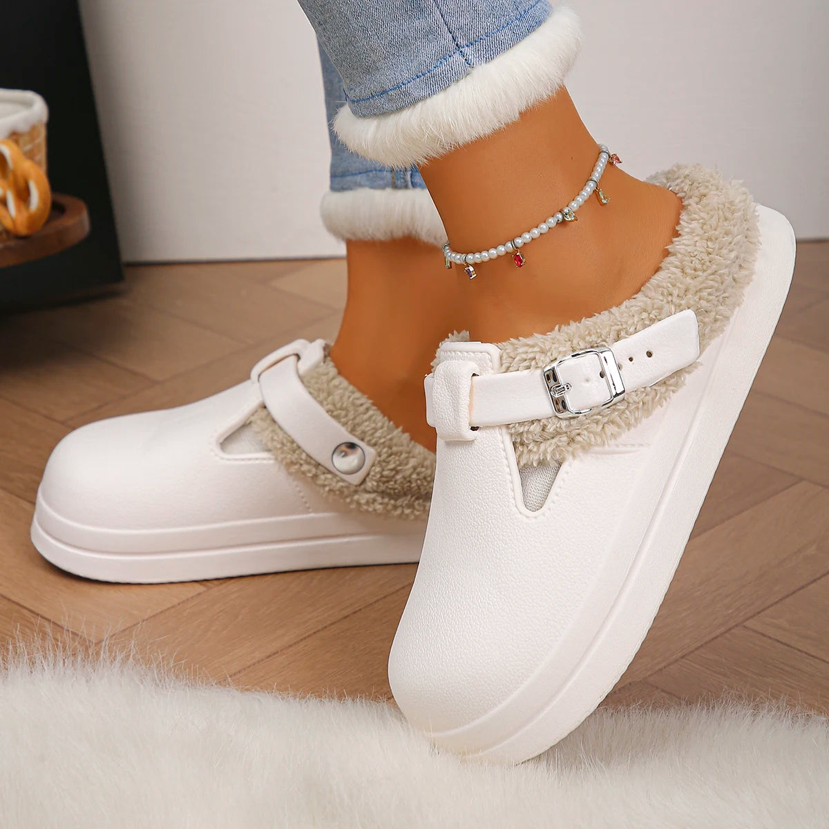 Chinelos mules femininos Lunara Winter™