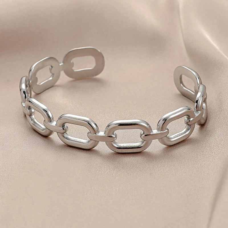Elara Jewelry™ Aurelia Link Chain Bracelet