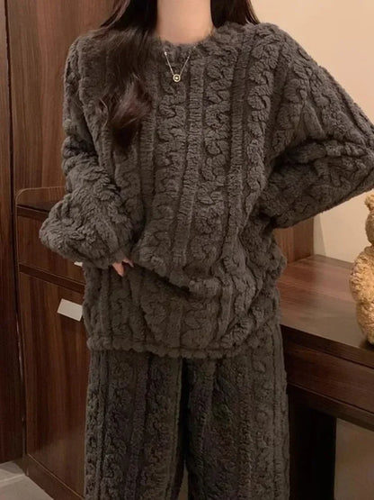 Lunara Winter™ Fleece O-Neck Women Pajama Set