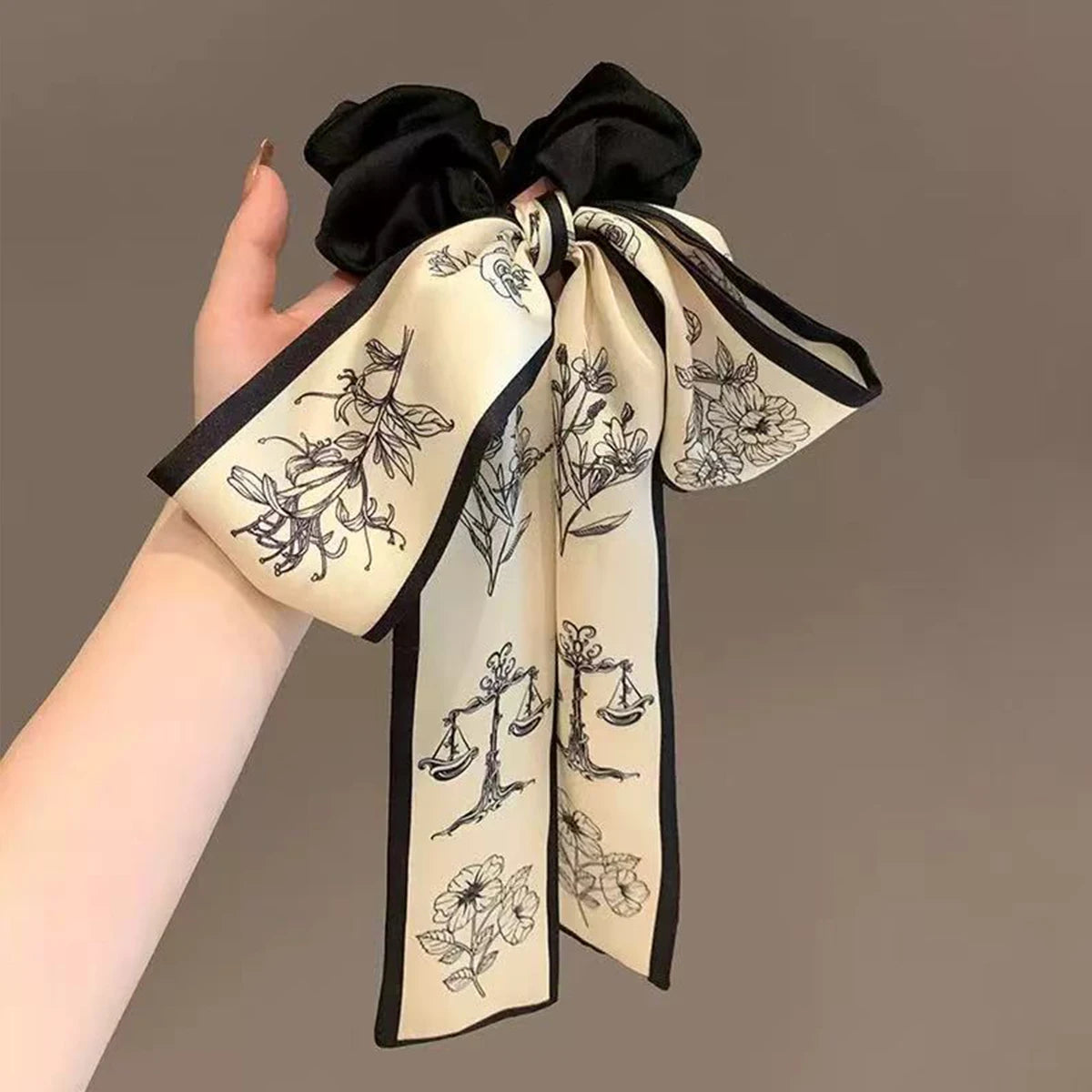 Satin Éclat™ Ribbon Bow Hair Band