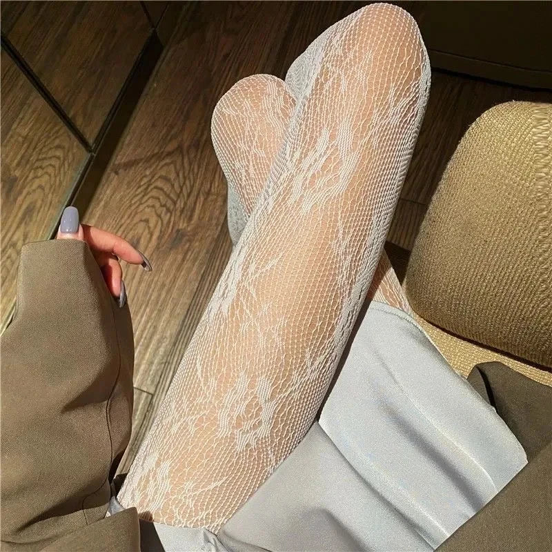 Lunara Winter™ Classic Lace Mesh Pantyhose