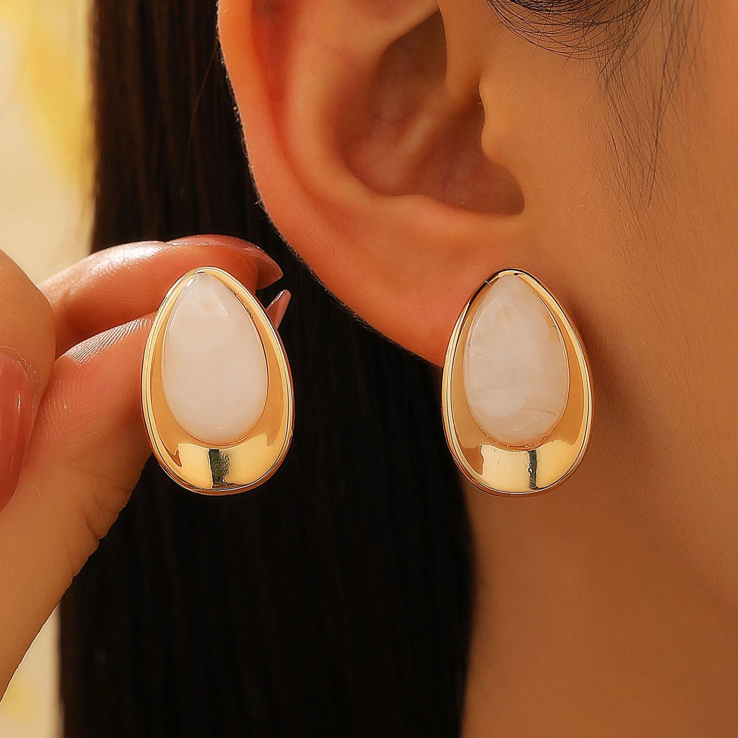 Elara Jewelry™ Teardrop Color Stone Stud Earrings