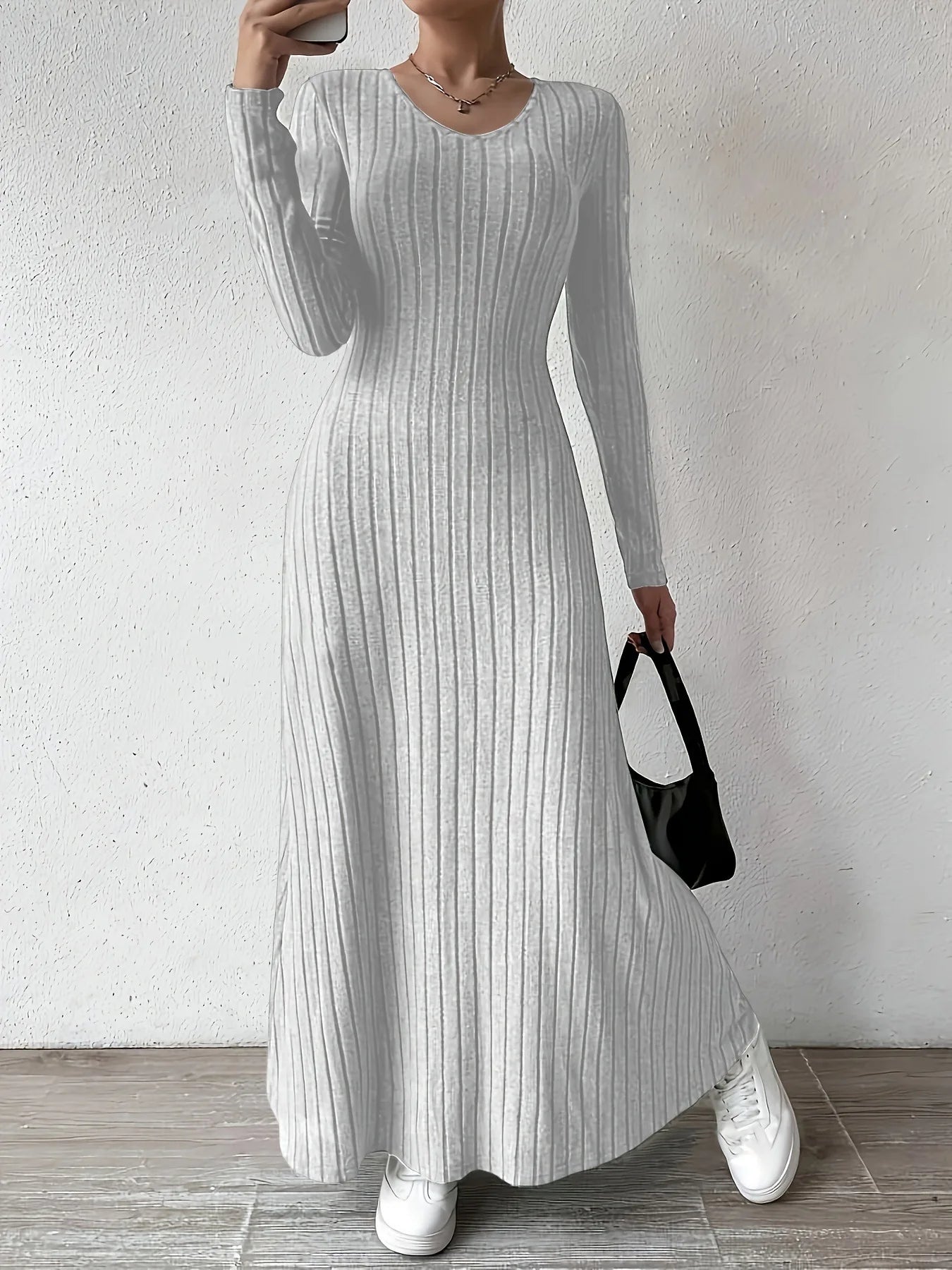 Amoura Dresses™ Knitted Maxi Dress