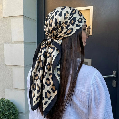 Foulard elegante da donna SatinÉclat™