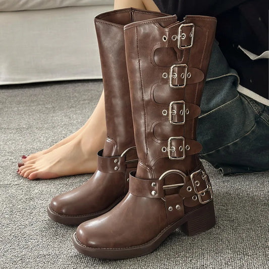 Botas Lunara Winter™ com fivela de metal para mulheres
