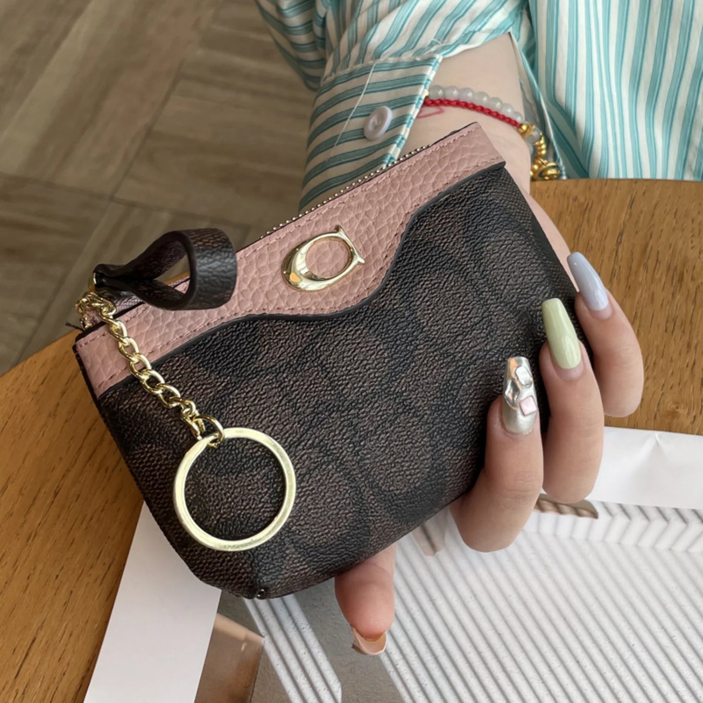 ÉlanBag™ Storage Bag Wallet with Keychain