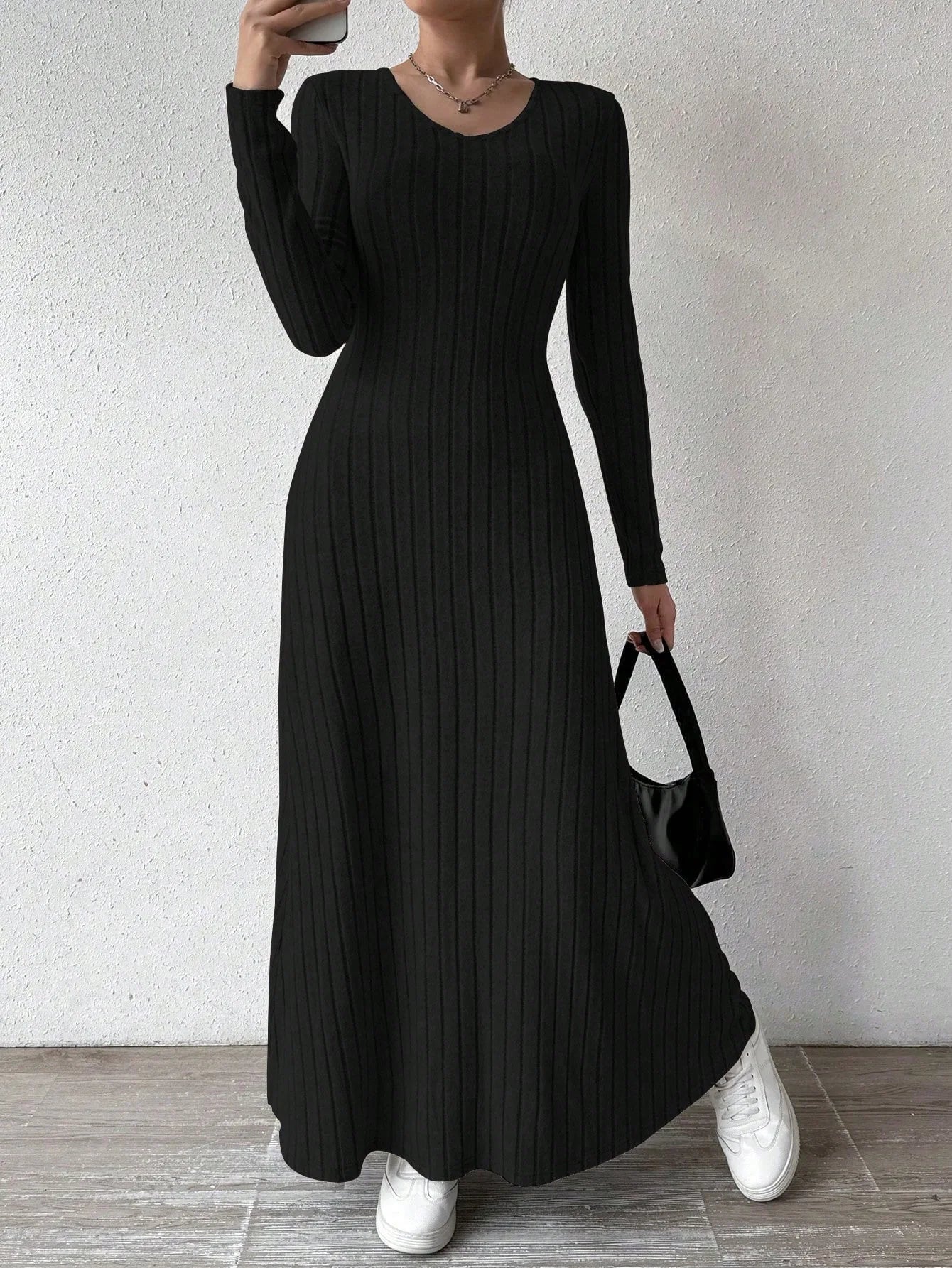 Amoura Dresses™ Knitted Maxi Dress