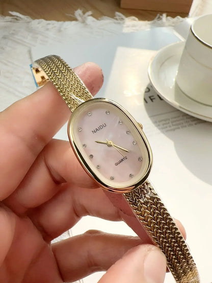 Velya Watches™ Relógio oval com strass