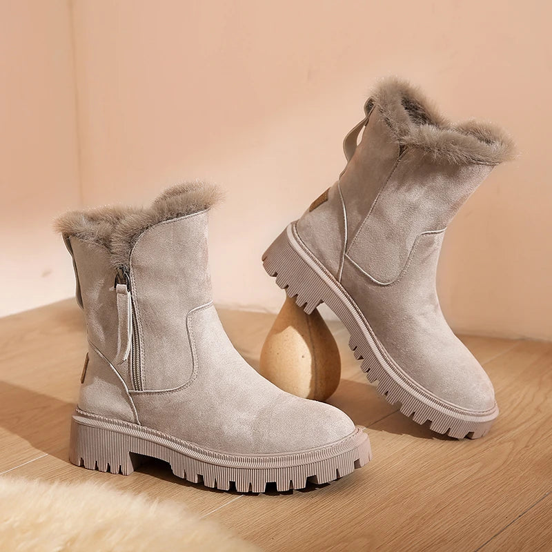 Giày đi tuyết dành cho nữ Lunara Winter™