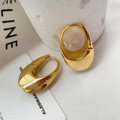 Elara Jewelry™ Bold Sculpted Hoop Earrings