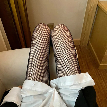 Lunara Winter™ Classic Lace Mesh Pantyhose
