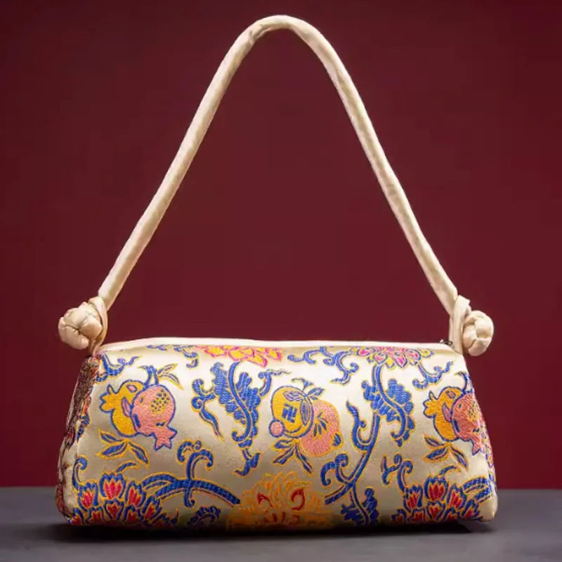 Bolsa feminina bordada em seda ÉlanBag™