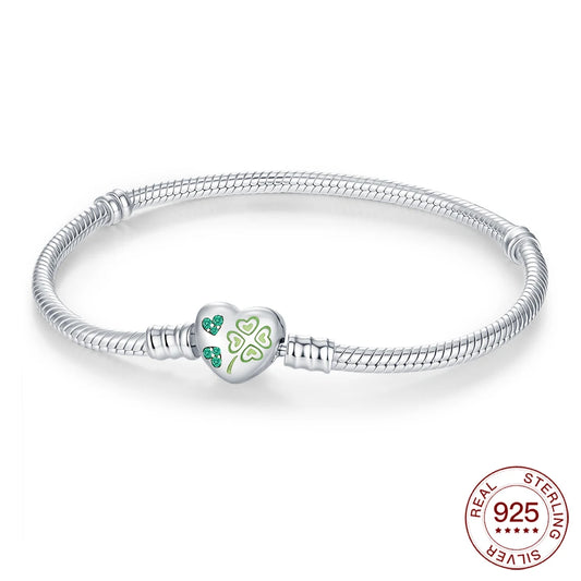 Elara Jewelry™ Emerald Clover Charm Bracelet