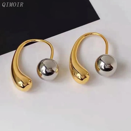 Elara Jewelry™ Modern Orb Curve Ear Cuff