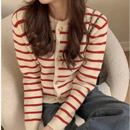 Cardigan tricoté à rayures Lunara Winter™