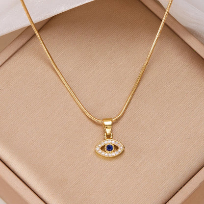 Elara Jewelry™ Élysia Eye Pendant Necklace