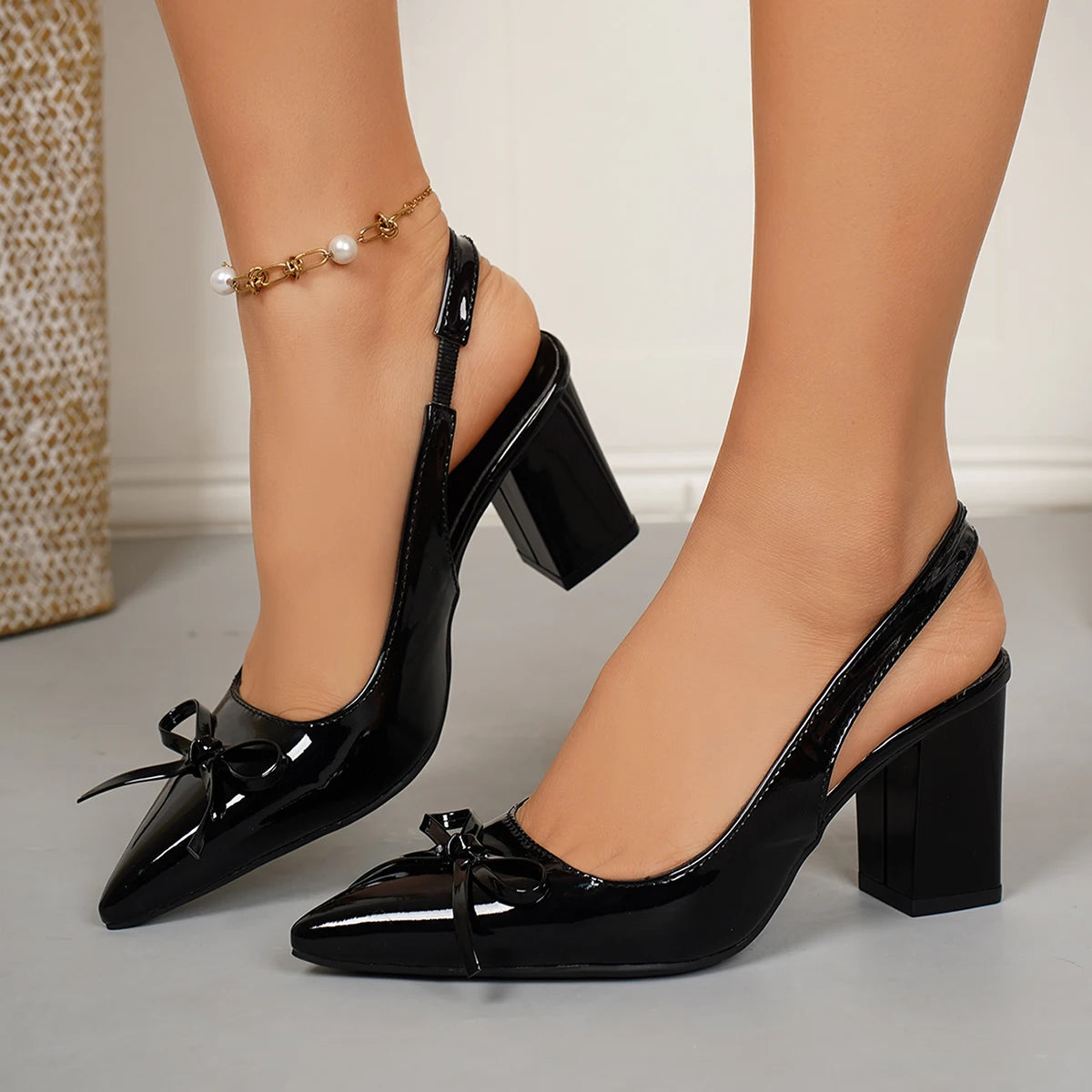 Solenne Shoes™ Midi-Absätze mit süßer Schleife
