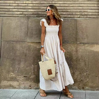 Vestido fruncido sin mangas a cuadros retro de Amoura Dresses™