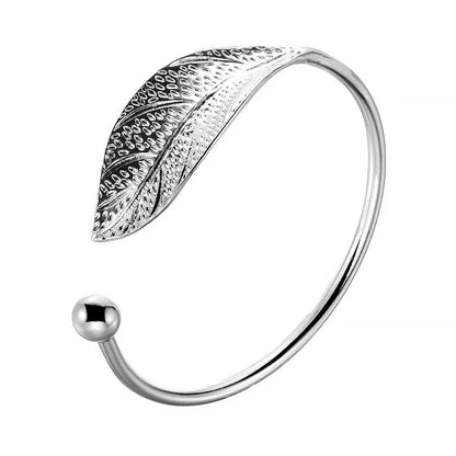 Elara Jewelry™ Silver Leaf Whisper Bracelet