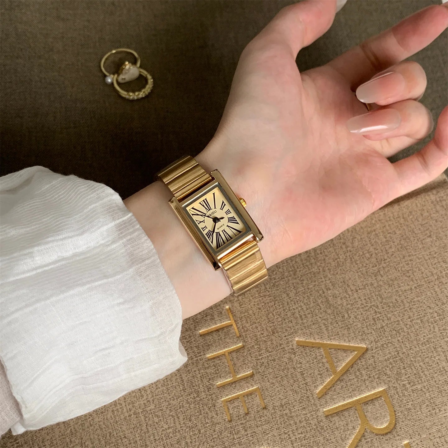 Velya Watches™ Leather Strap Square Watch