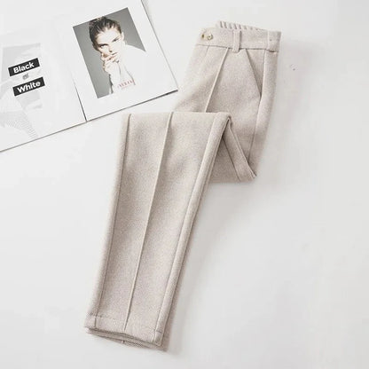 Lunara Winter™ elastische Samthose mit hoher Taille