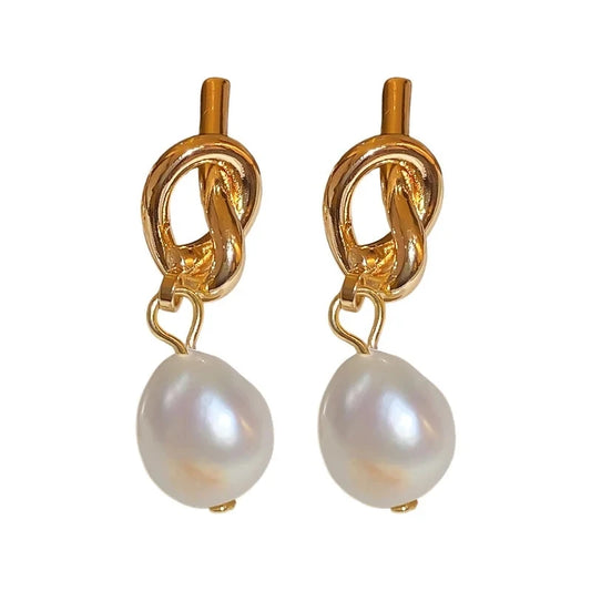 Elara Jewelry™ Seraphine Pearl Drop Earrings