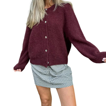 Pull en tricot boutonné à col rond vintage Lunara Winter™