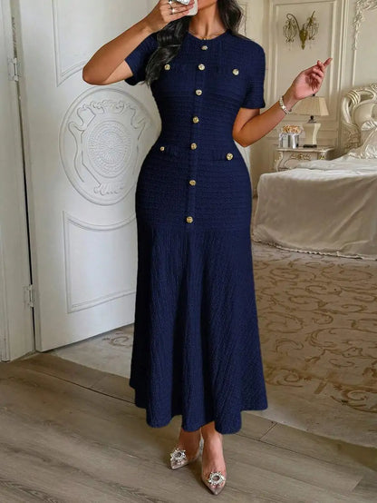 Amoura Dresses™ Textured Knit Midi Dress
