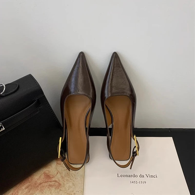 Solenne Shoes™ Punta a punta da donna con mini tacco