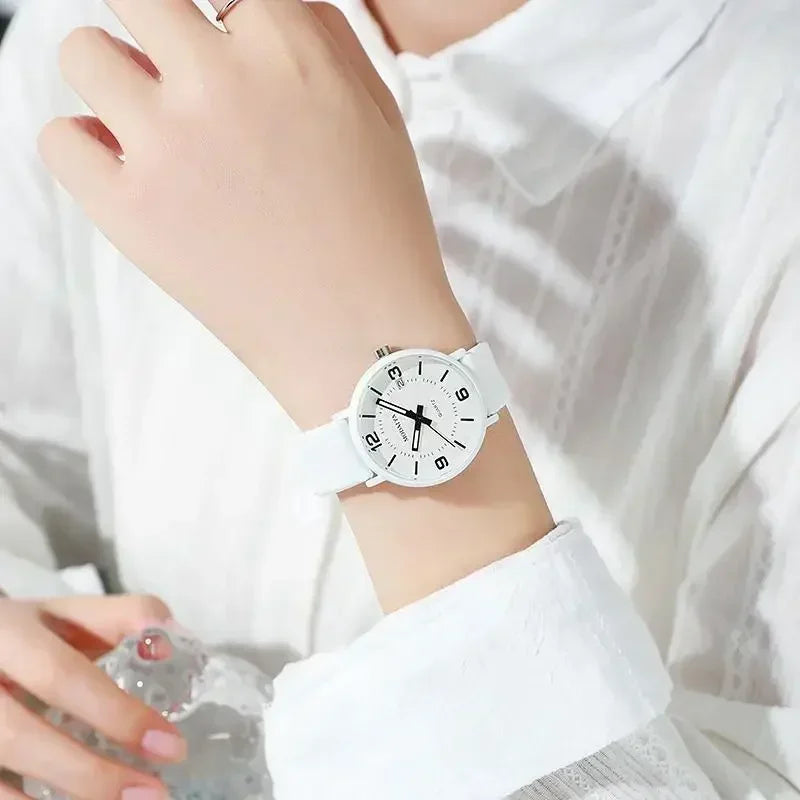 Velya Watches™ Kalenderuhr mit Silikonarmband
