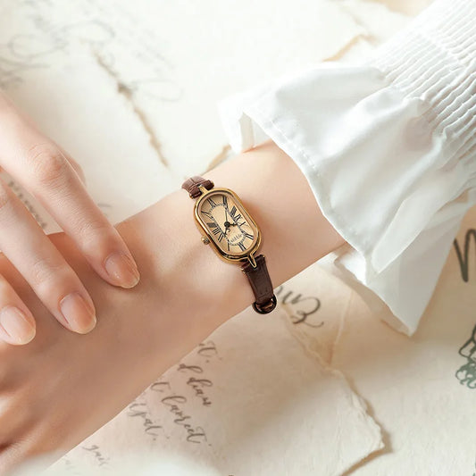 Velya Watches™ Oval Shape Retro Watch