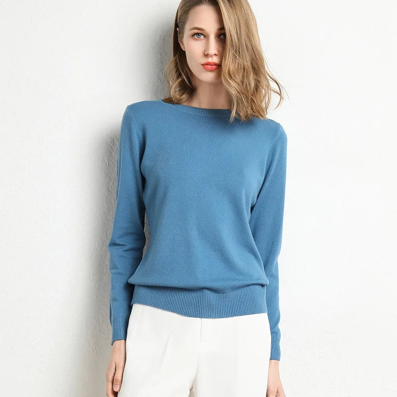 Pullover in cashmere slim con scollo a O Lunara Winter™