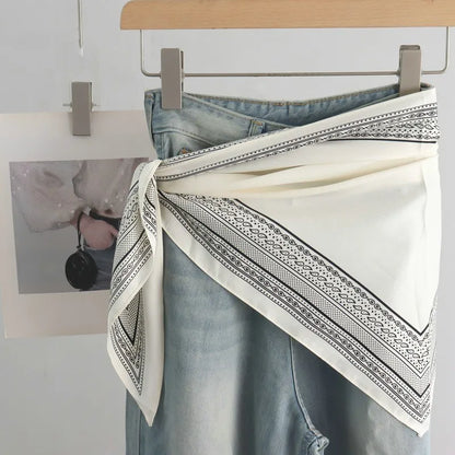 SatinÉclat™ Triangular Satin Scarf Belt