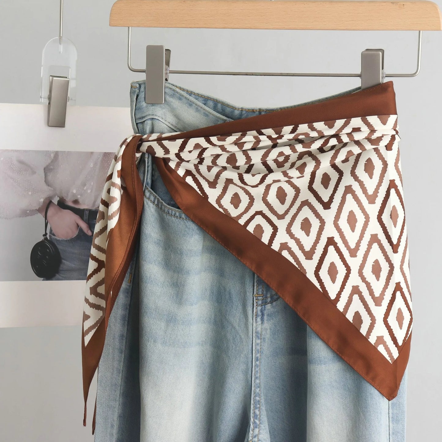SatinÉclat™ Triangular Satin Scarf Belt