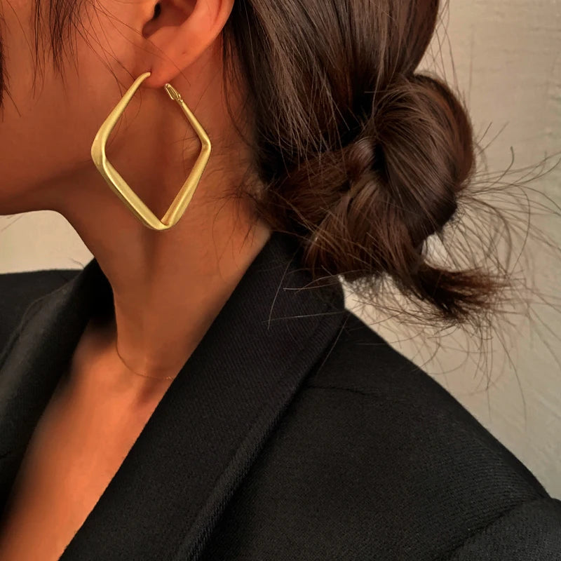 Elara Jewelry™ Geometric Square Hoop Earrings