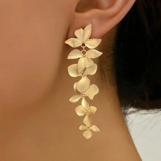 Elara Jewelry™ Gold Floral Cascade Drop Earrings