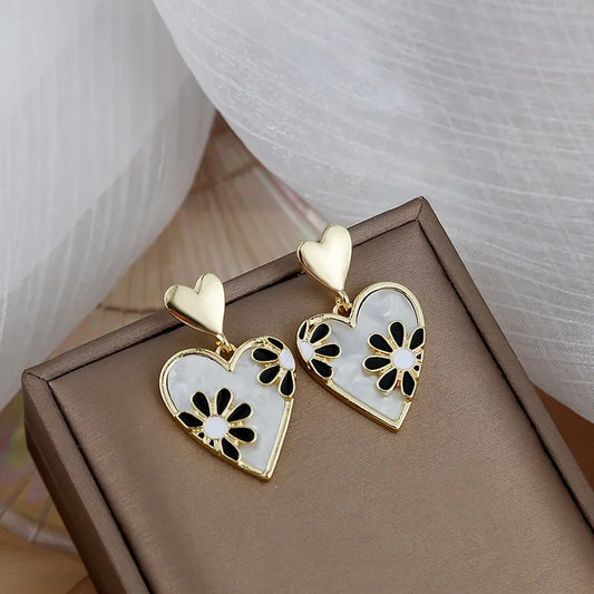 Elara Jewelry™ Floral Heart Dangle Earrings