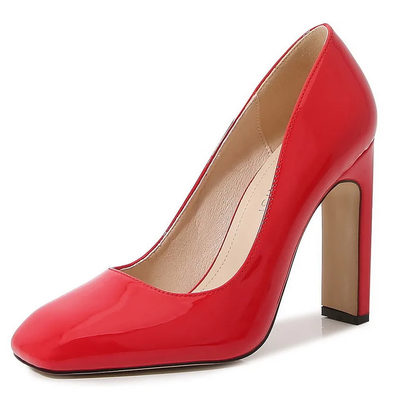 Solenne Shoes™ Thick Rounded Heel Pumps