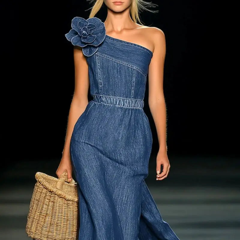 Amoura Dresses™ Long Gown with Split Side