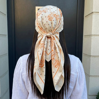 Foulard elegante da donna SatinÉclat™