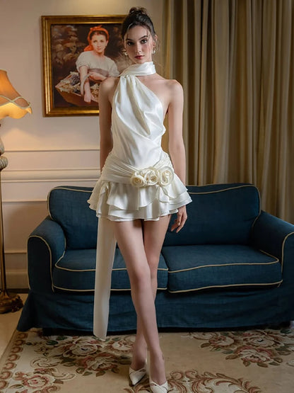 Amoura Dresses™ Robe dos nu en satin à fleurs 3D