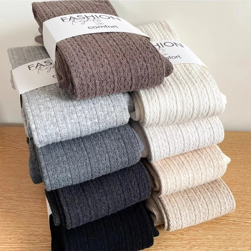 Lunara Winter™ Retro vertikal gestreifte Socken