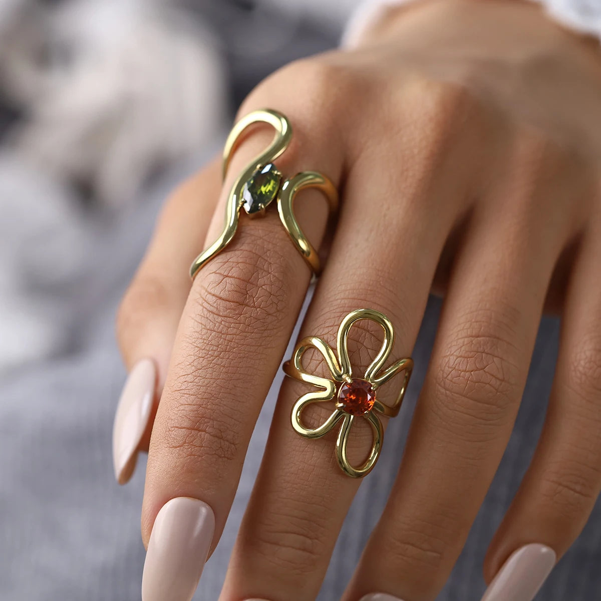 Elara Jewelry™ Floral Gemstone Wrap Ring